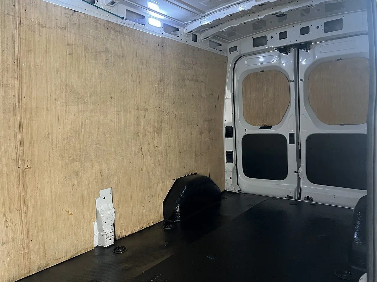 2023 Maxus Deliver 9, photo 2