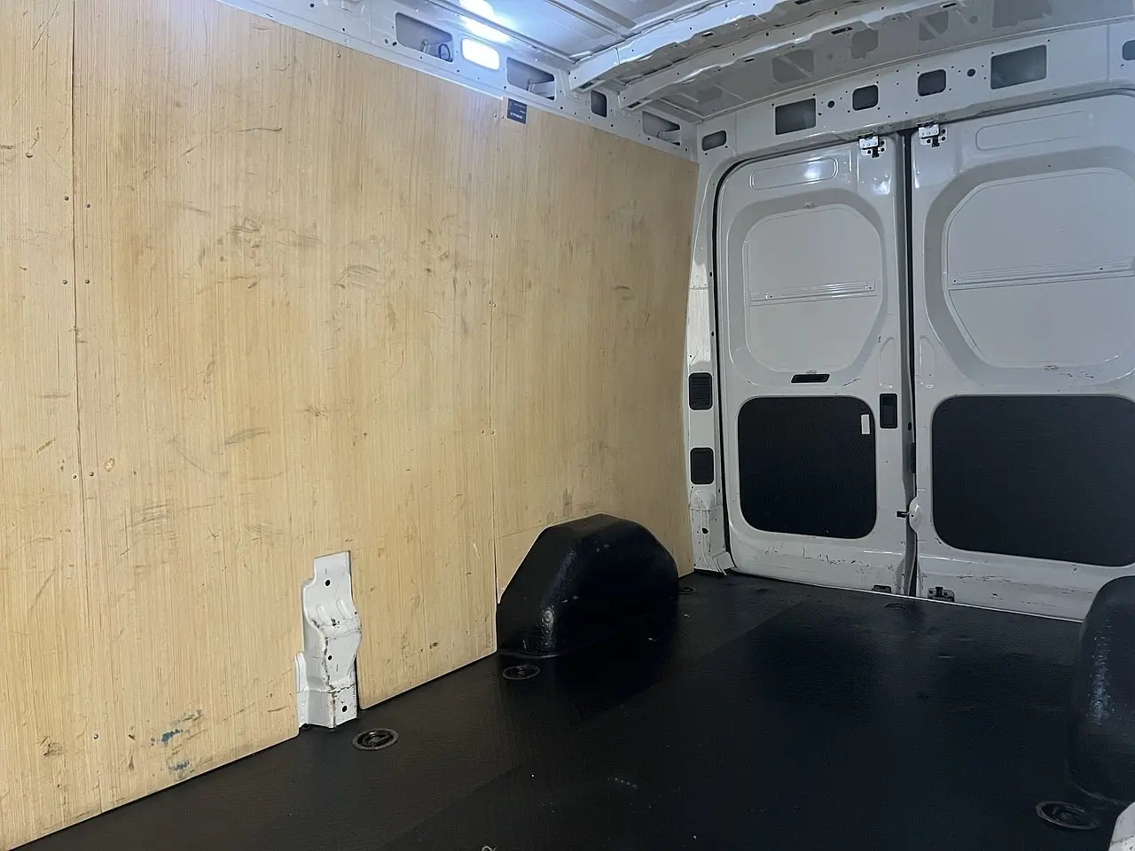 2023 Maxus Deliver 9, photo 2