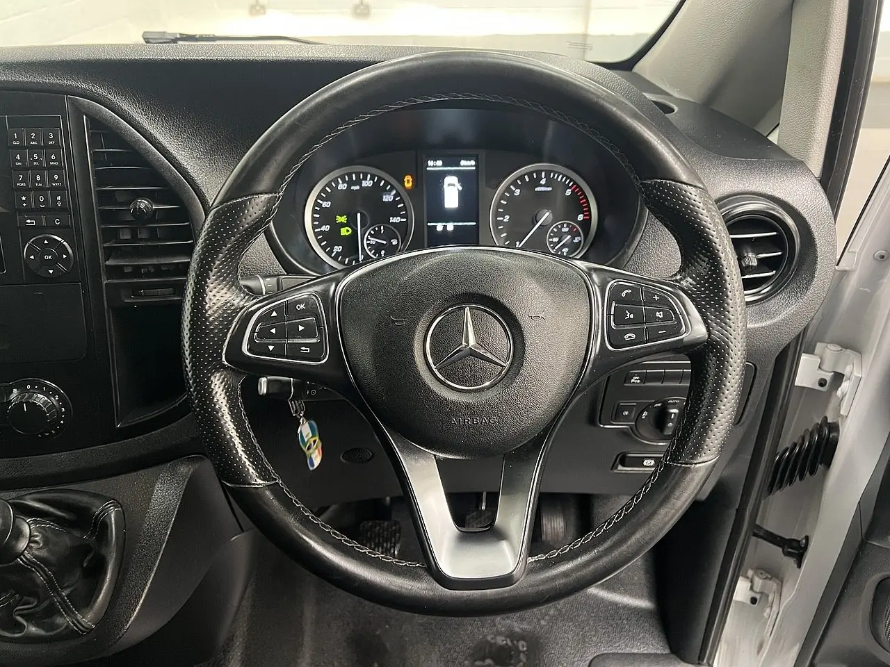 2020 Mercedes-Benz Vito, photo 5