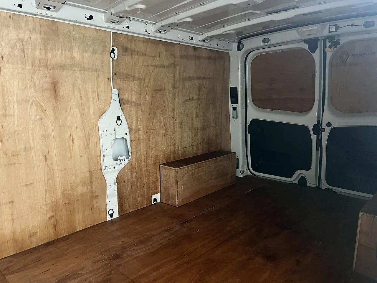 2024 Renault Trafic, photo 2