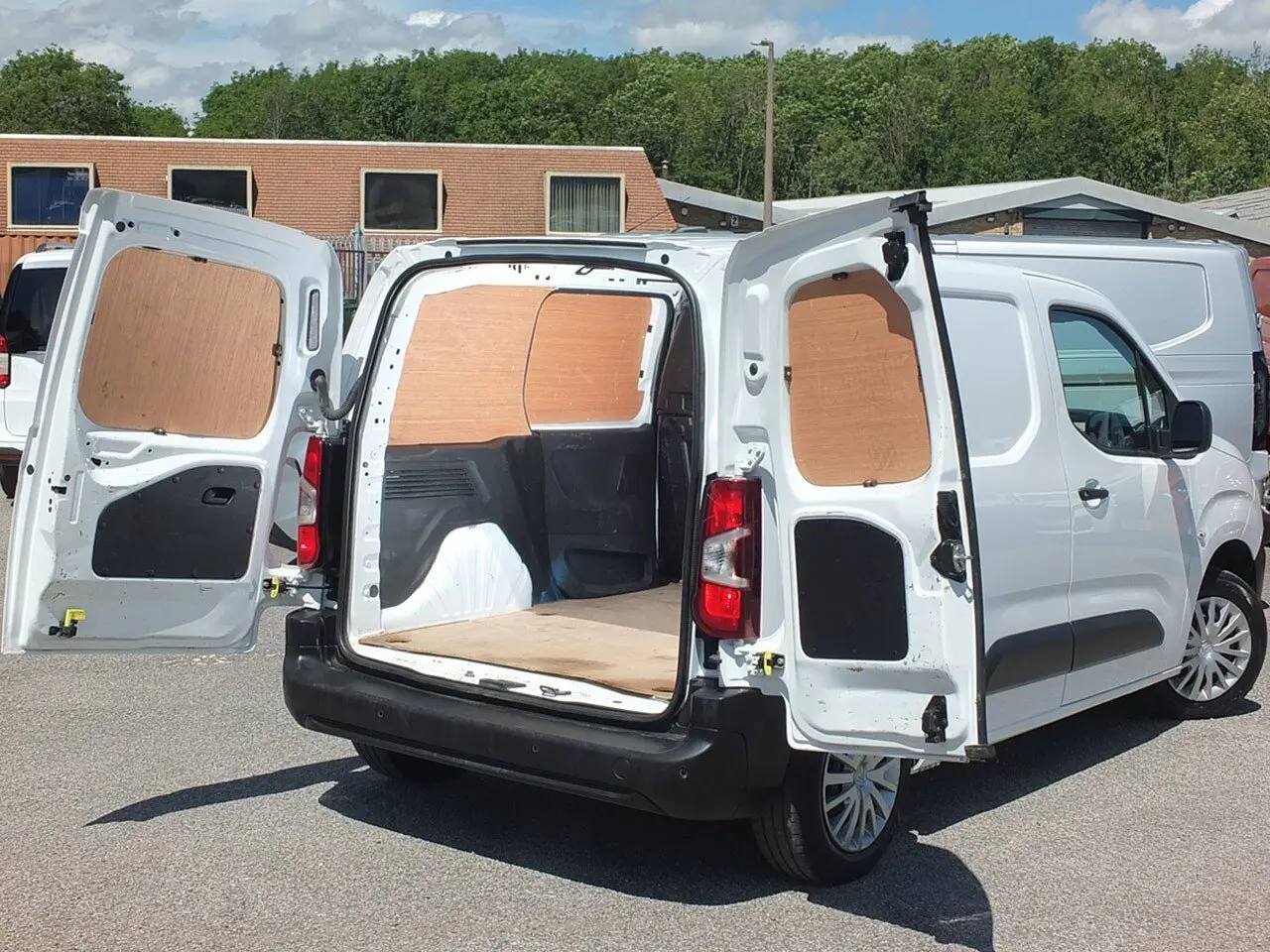 2021 Citroen Berlingo, photo 3