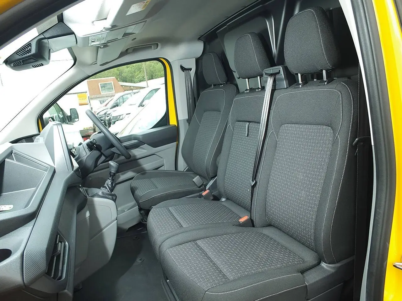 2025 Ford Transit Custom, photo 5