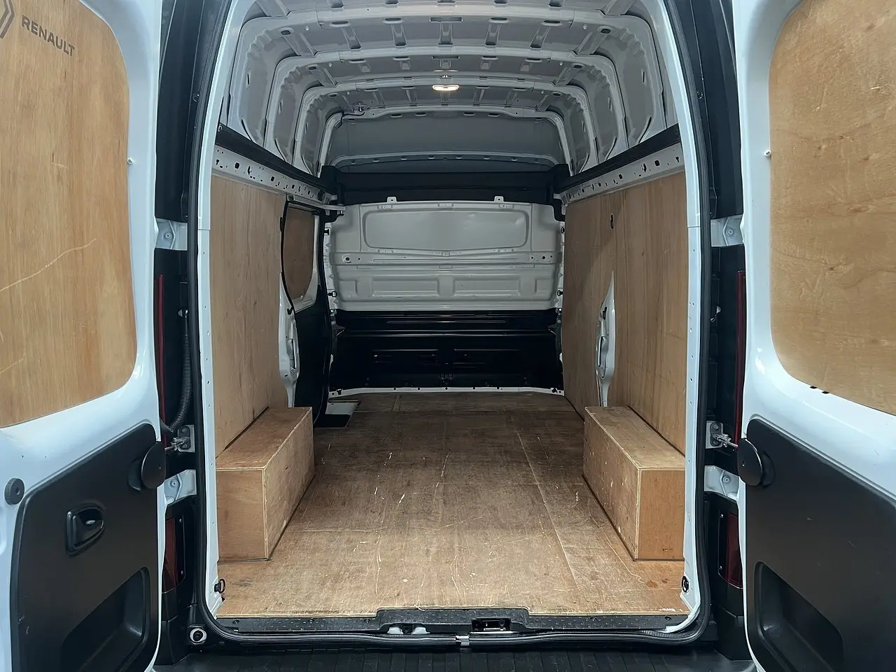 2024 Renault Trafic, photo 3