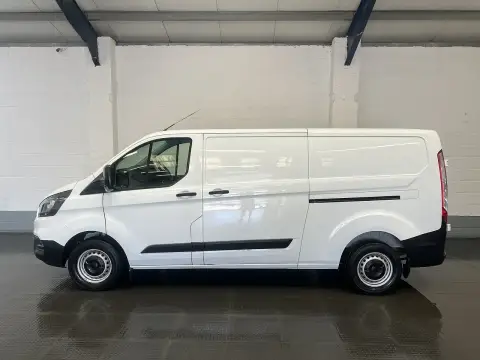 2023 Ford Transit Custom