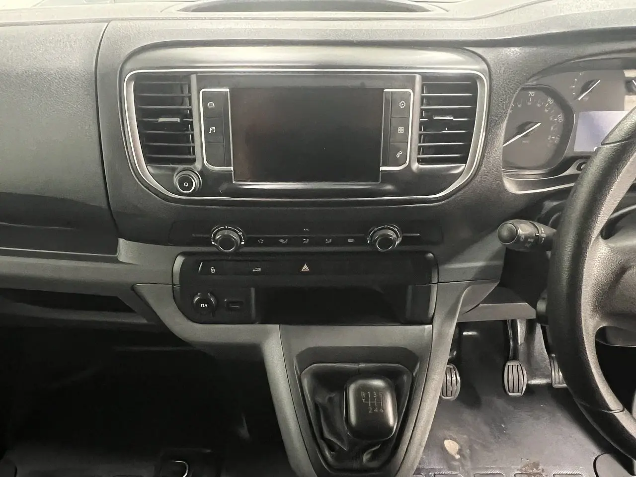 2022 Vauxhall Vivaro, photo 5