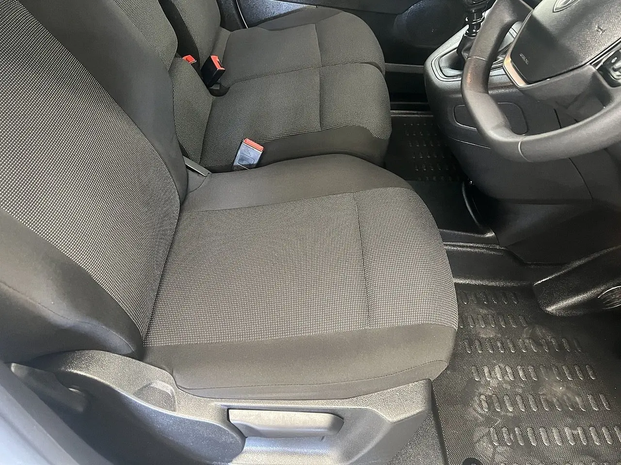 2025 Peugeot Partner, photo 6