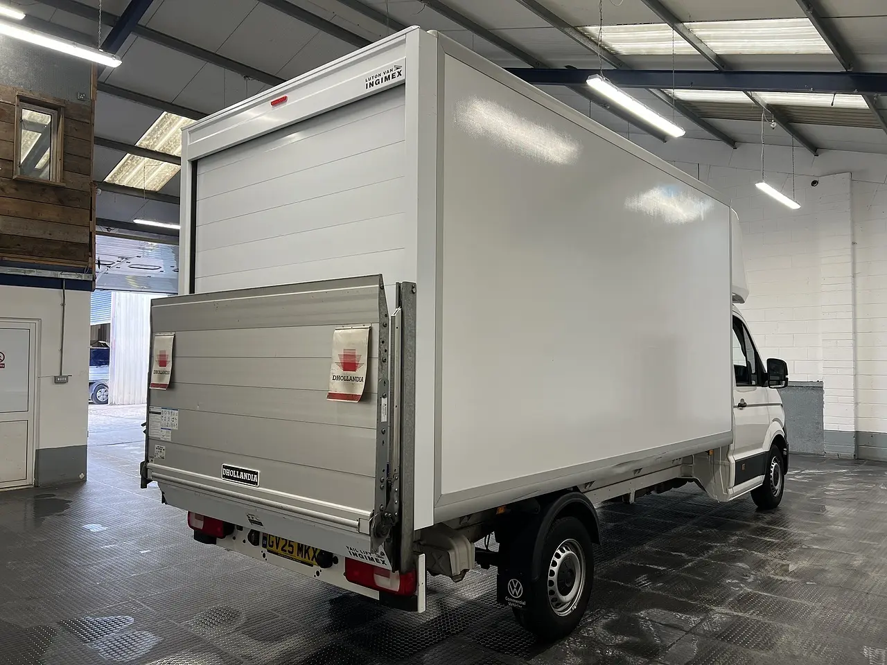 2025 Volkswagen Crafter, photo 3