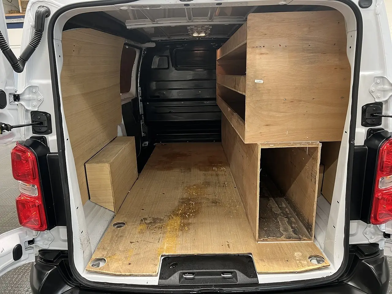 2022 Vauxhall Vivaro, photo 2
