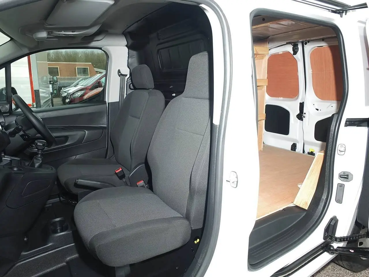 2023 Citroen Berlingo, photo 5