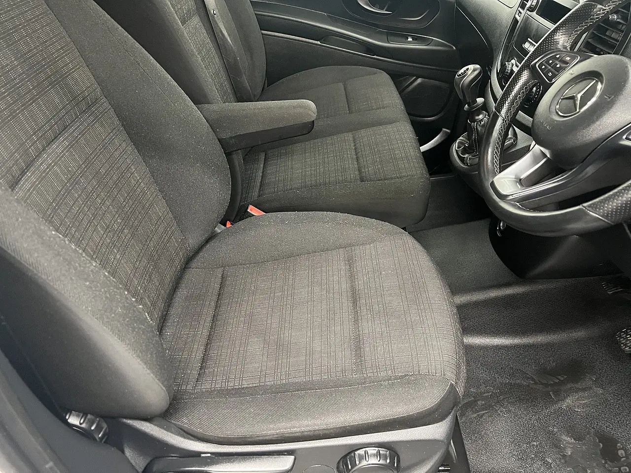2020 Mercedes-Benz Vito, photo 6