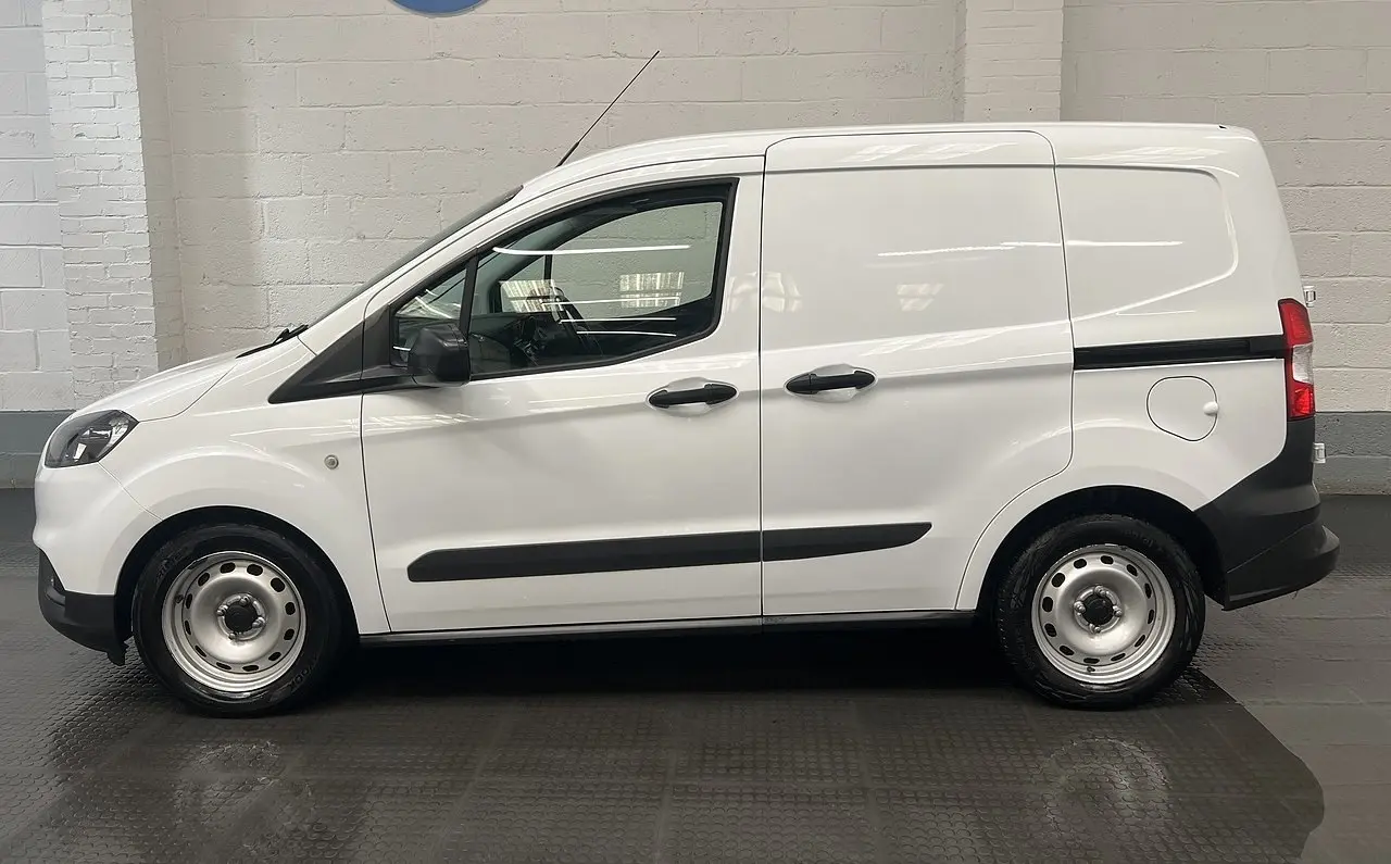 2021 Ford Transit Courier