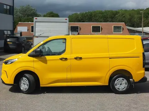 2025 Ford Transit Custom