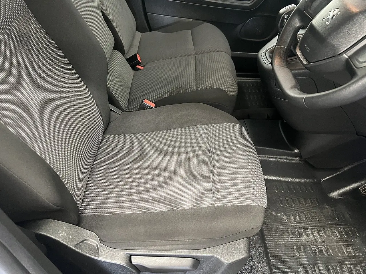 2020 Peugeot Partner, photo 6