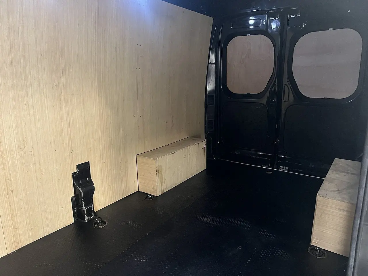 2023 Maxus Deliver 9, photo 2