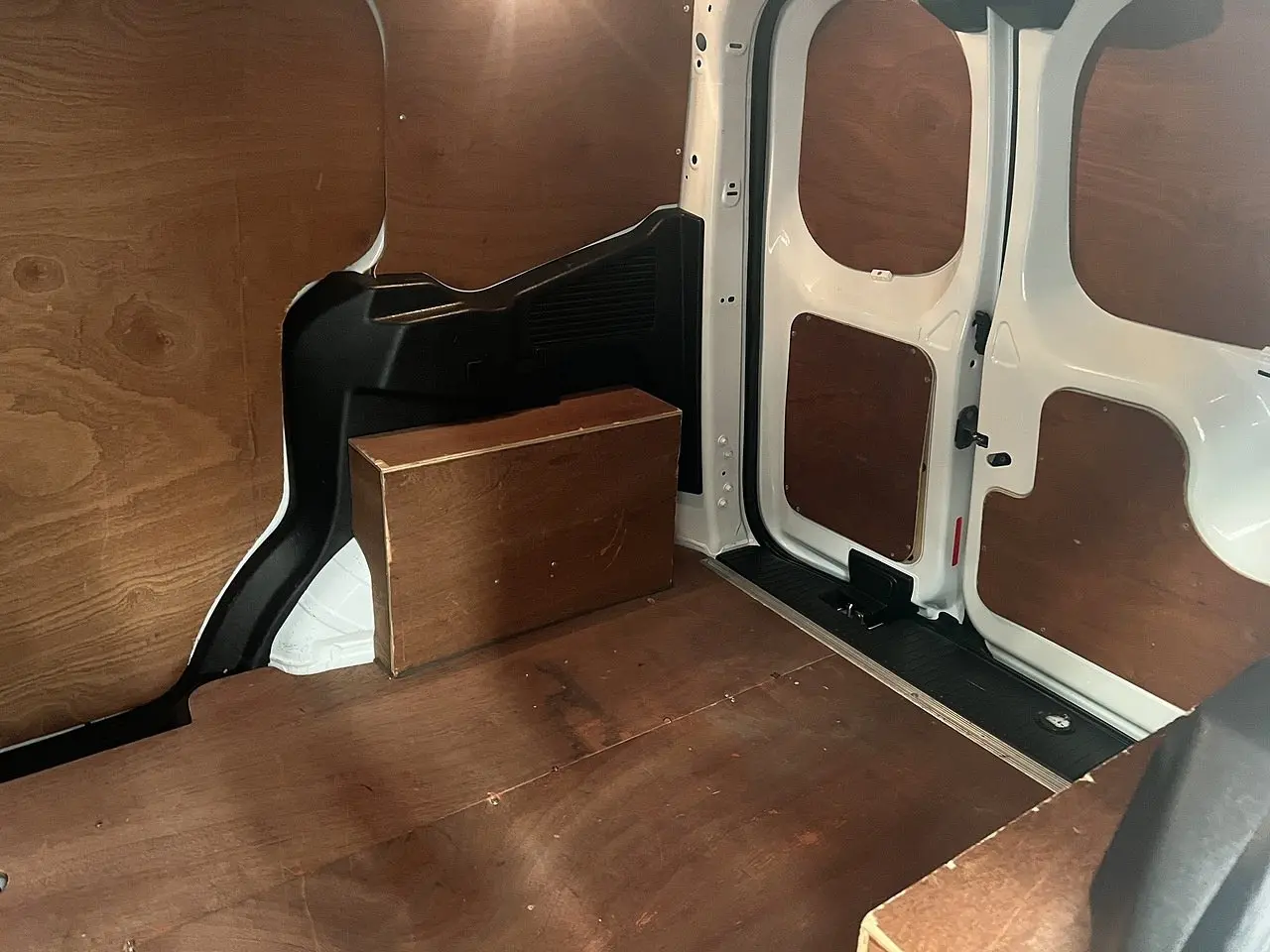 2022 Ford Transit Courier, photo 3