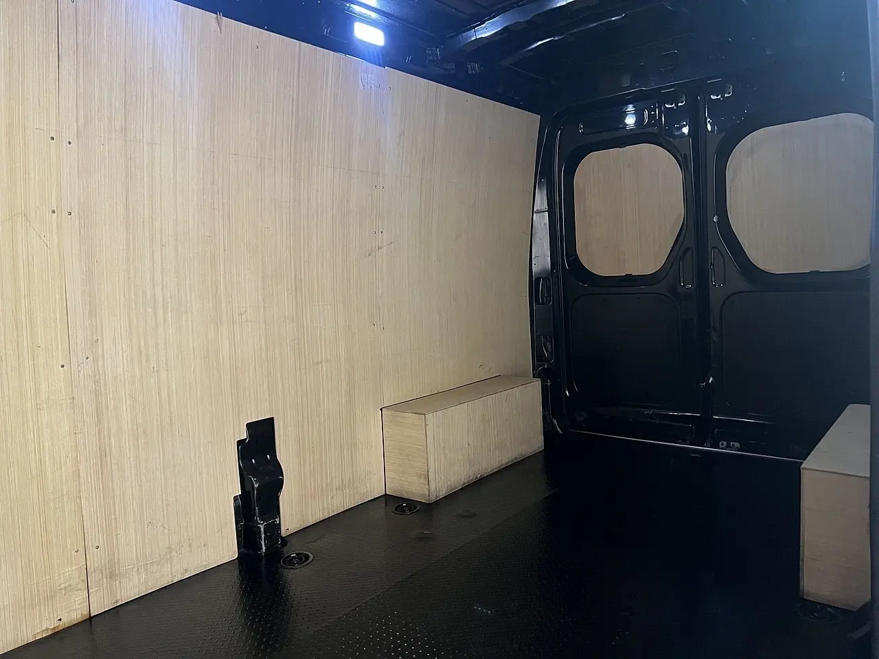 2023 Maxus Deliver 9, photo 2