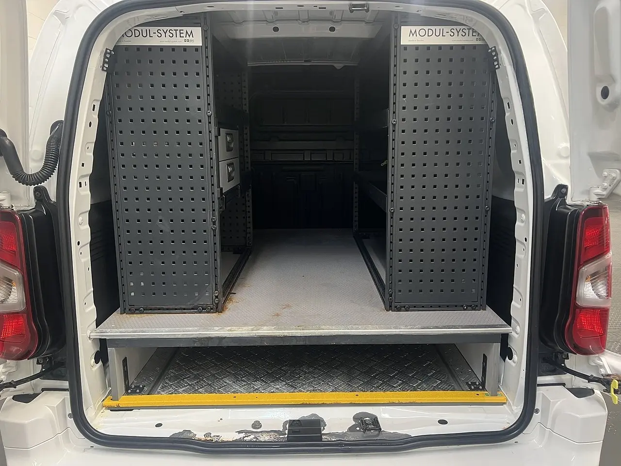 2021 Vauxhall Combo, photo 3