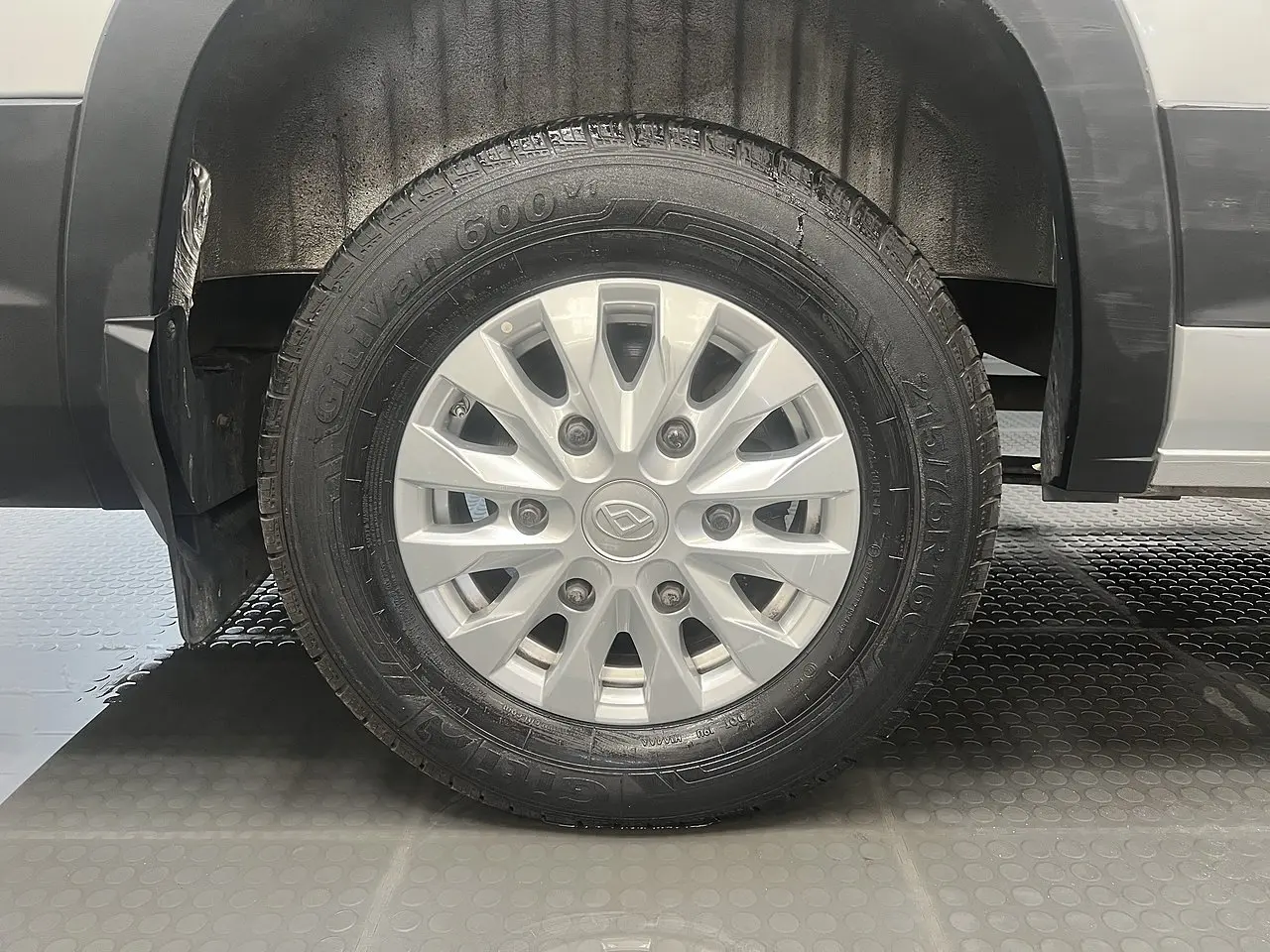 2024 Maxus Deliver 9, photo 3
