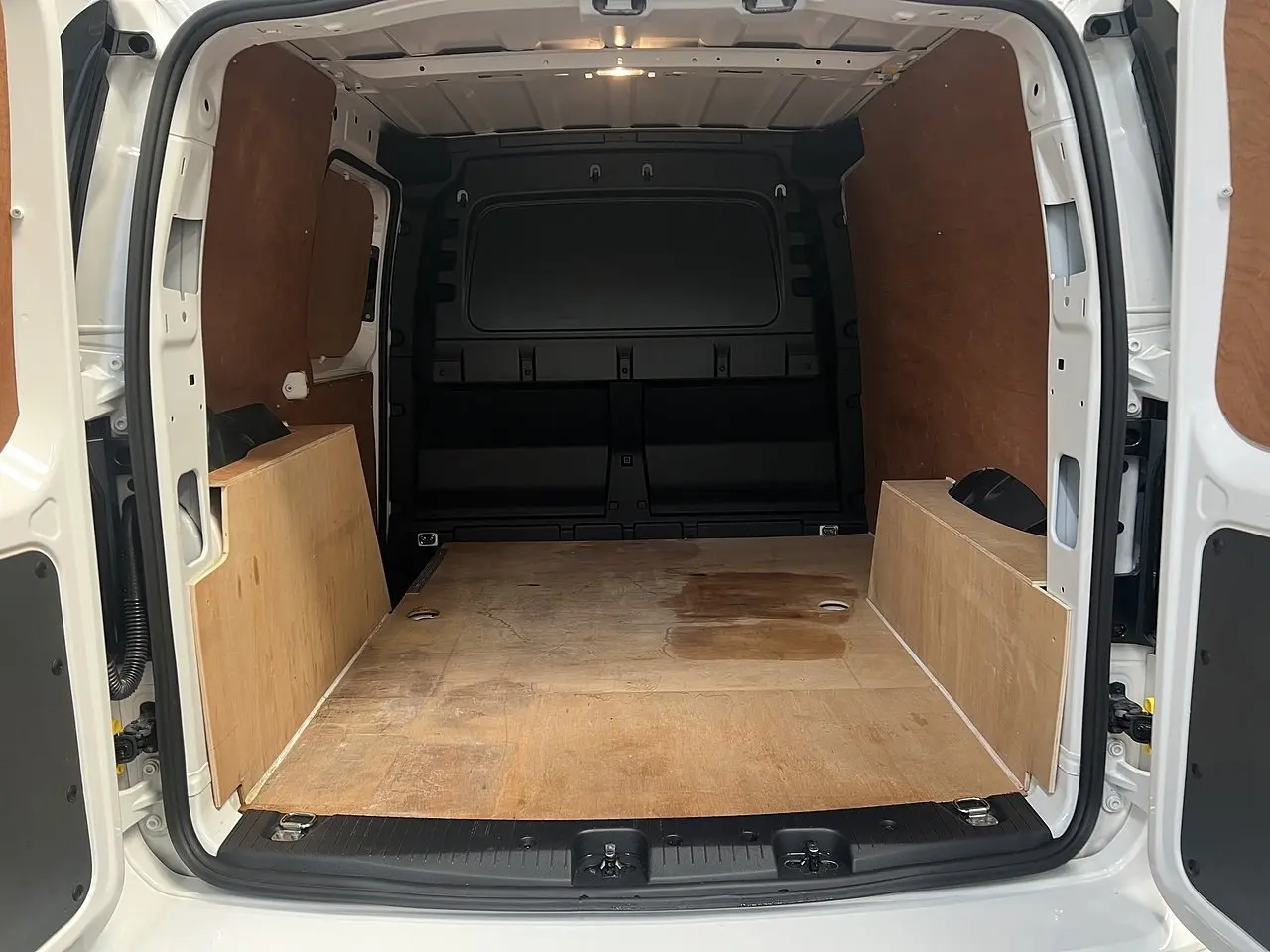 2023 Volkswagen Caddy, photo 3