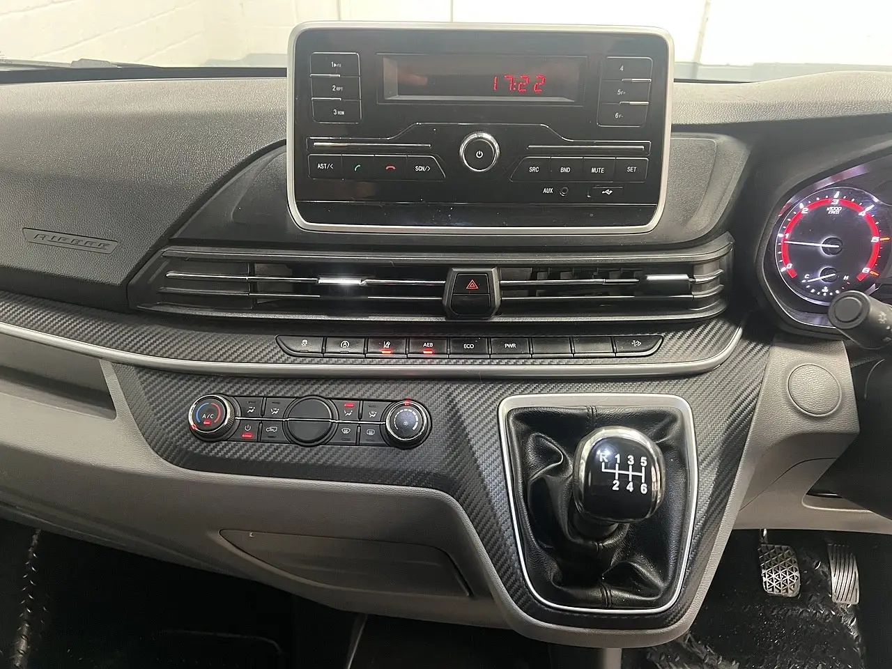 2023 Maxus Deliver 9, photo 5
