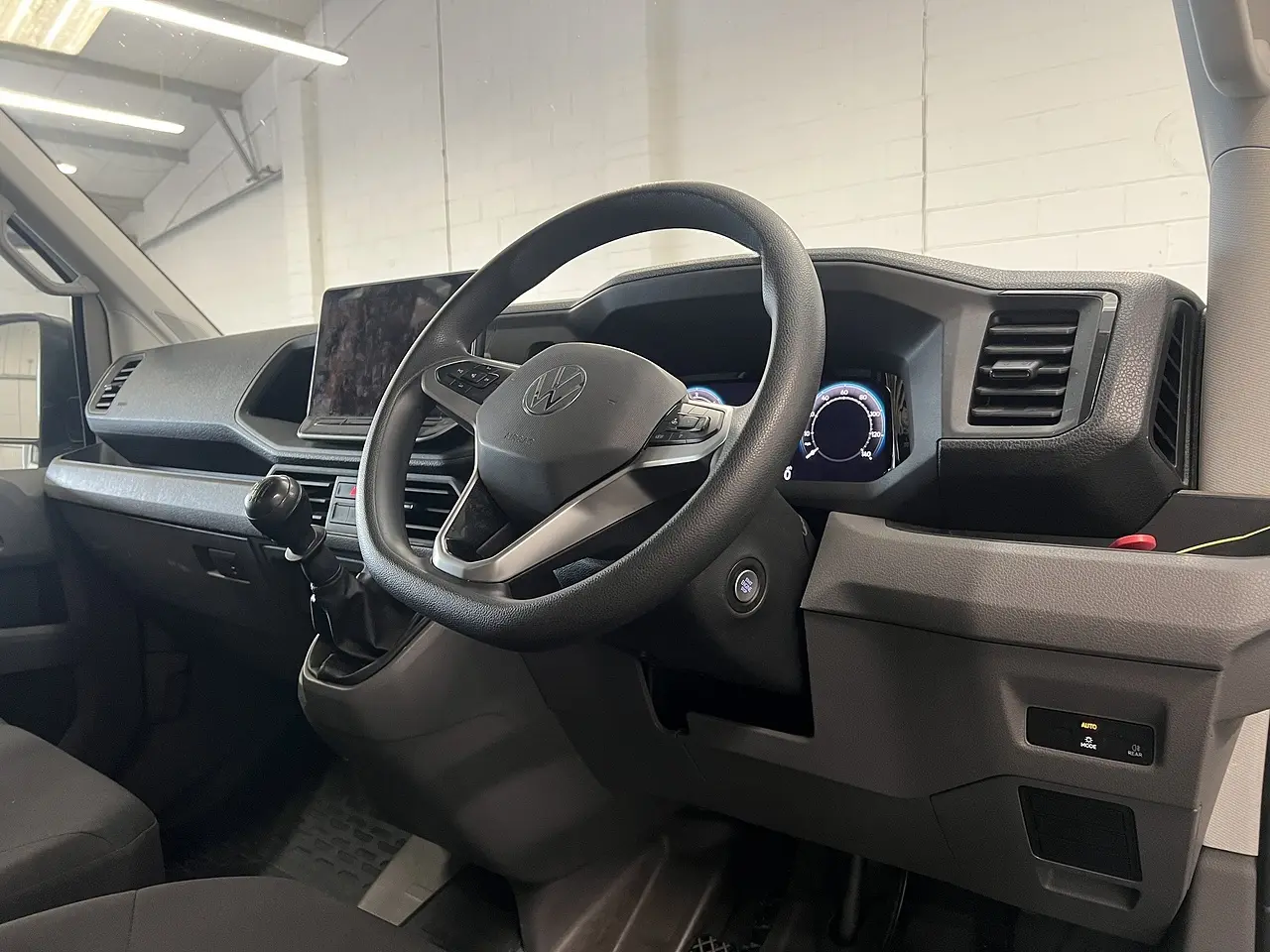 2025 Volkswagen Crafter, photo 6