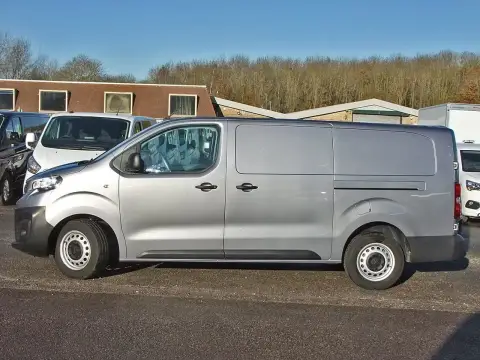 2022 Peugeot Expert