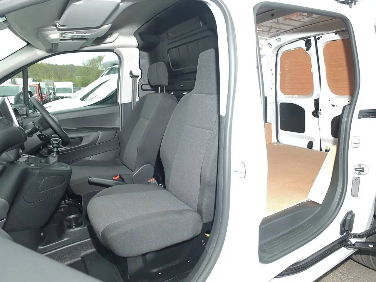 2023 Citroen Berlingo, photo 5