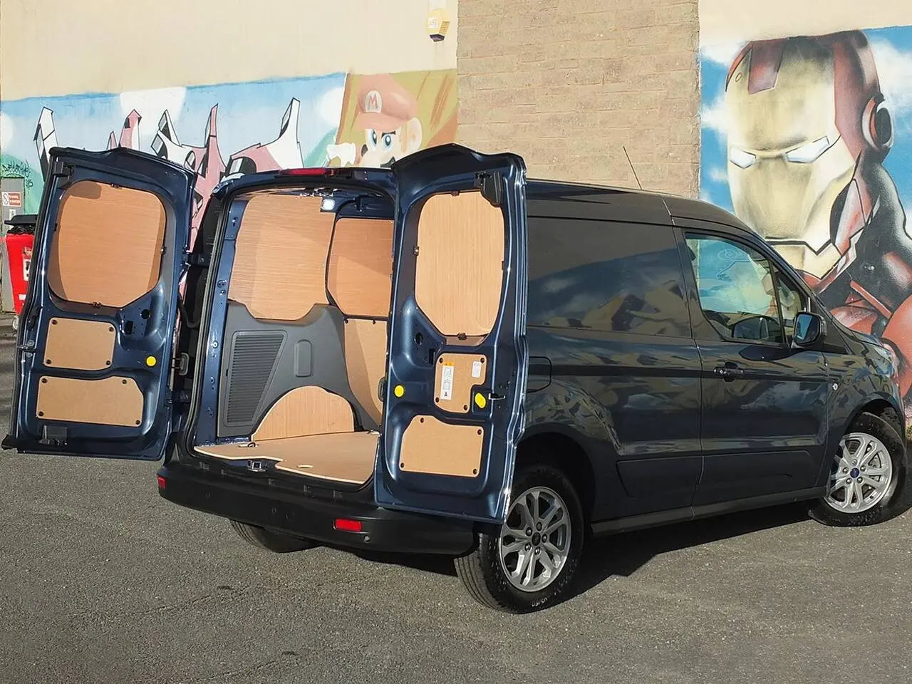 2024 Ford Transit Connect, photo 2