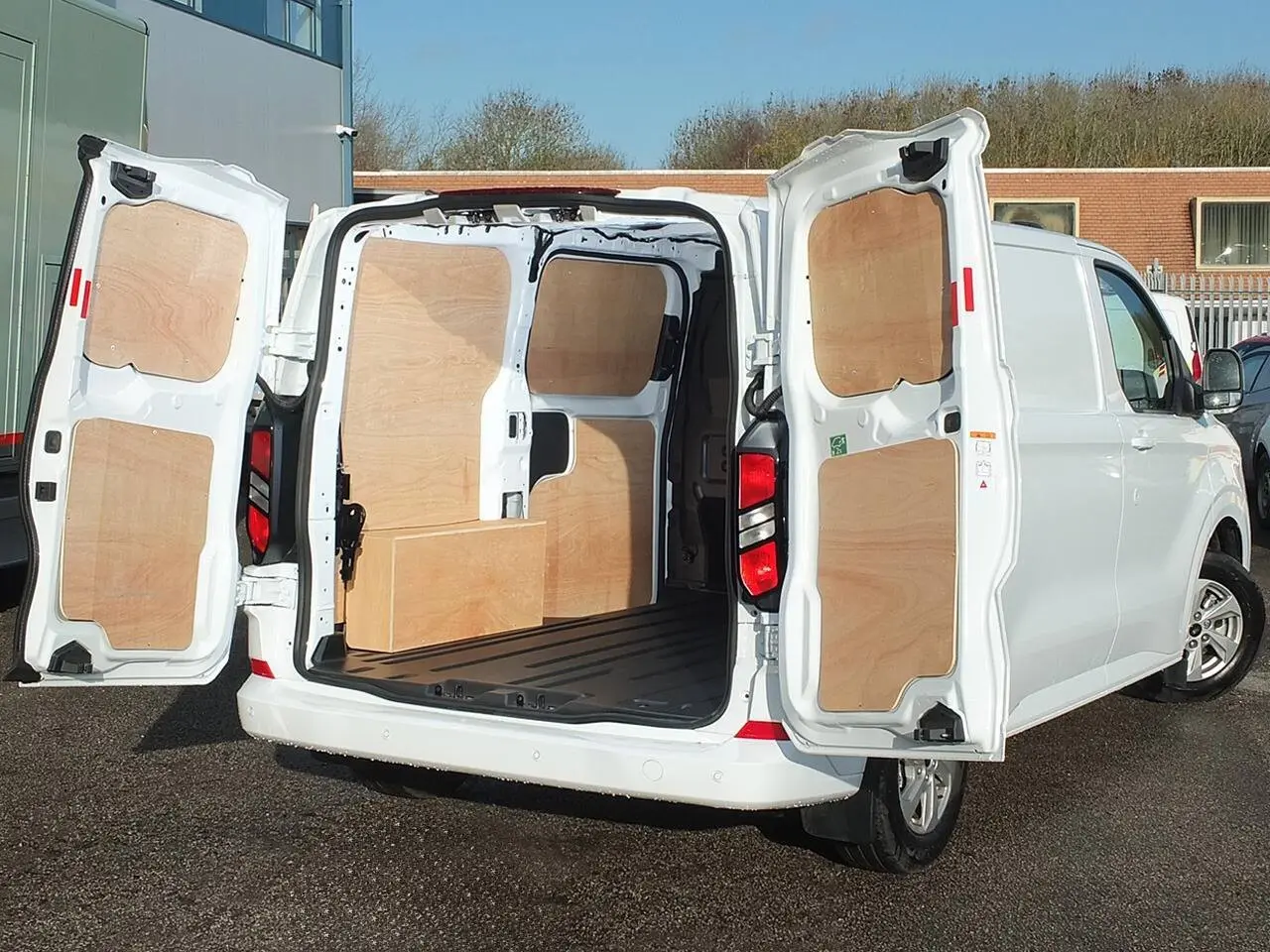 2023 Ford Transit Custom, photo 3
