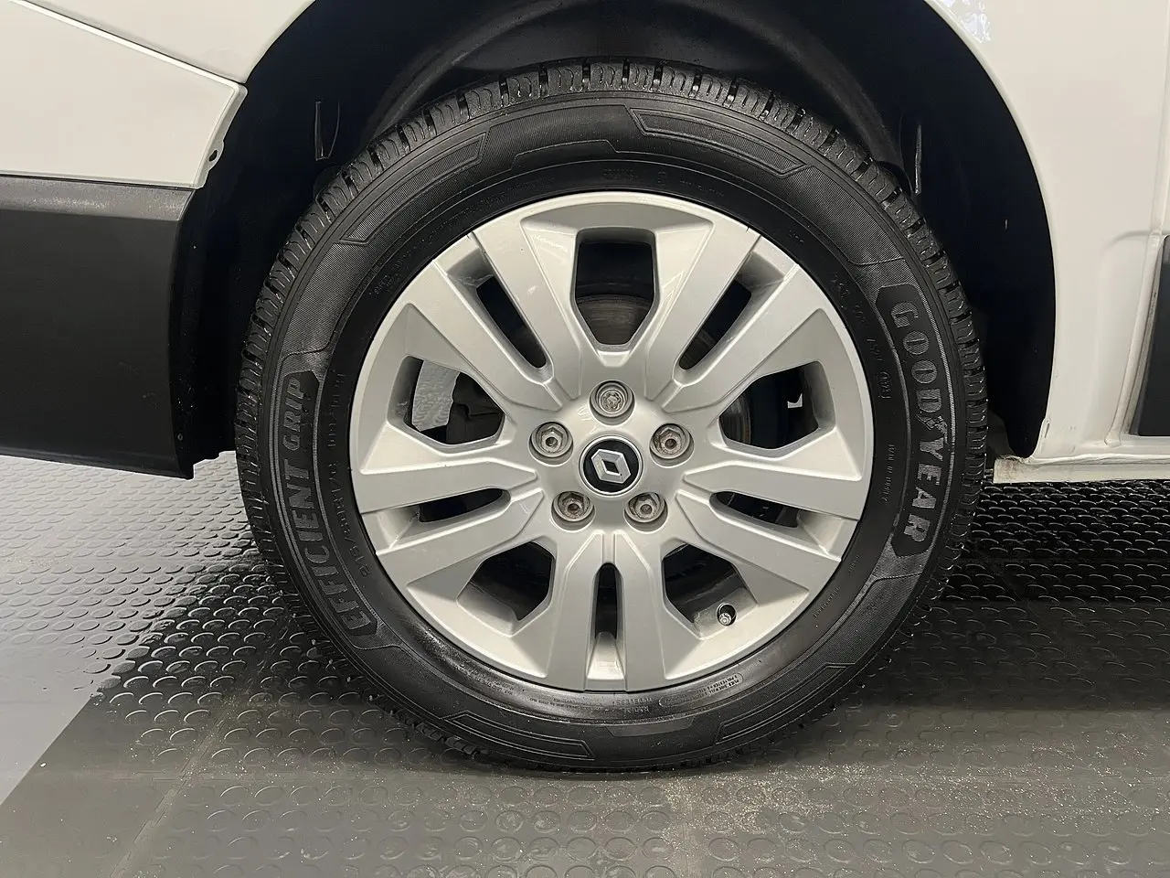 2023 Renault Trafic, photo 3