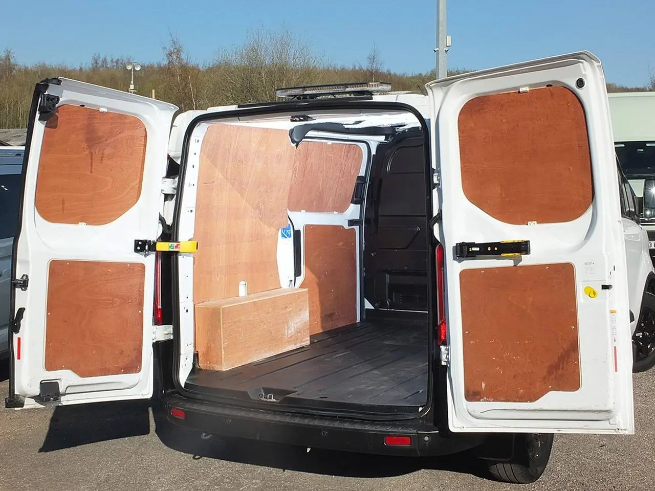 2021 Ford Transit Custom, photo 3
