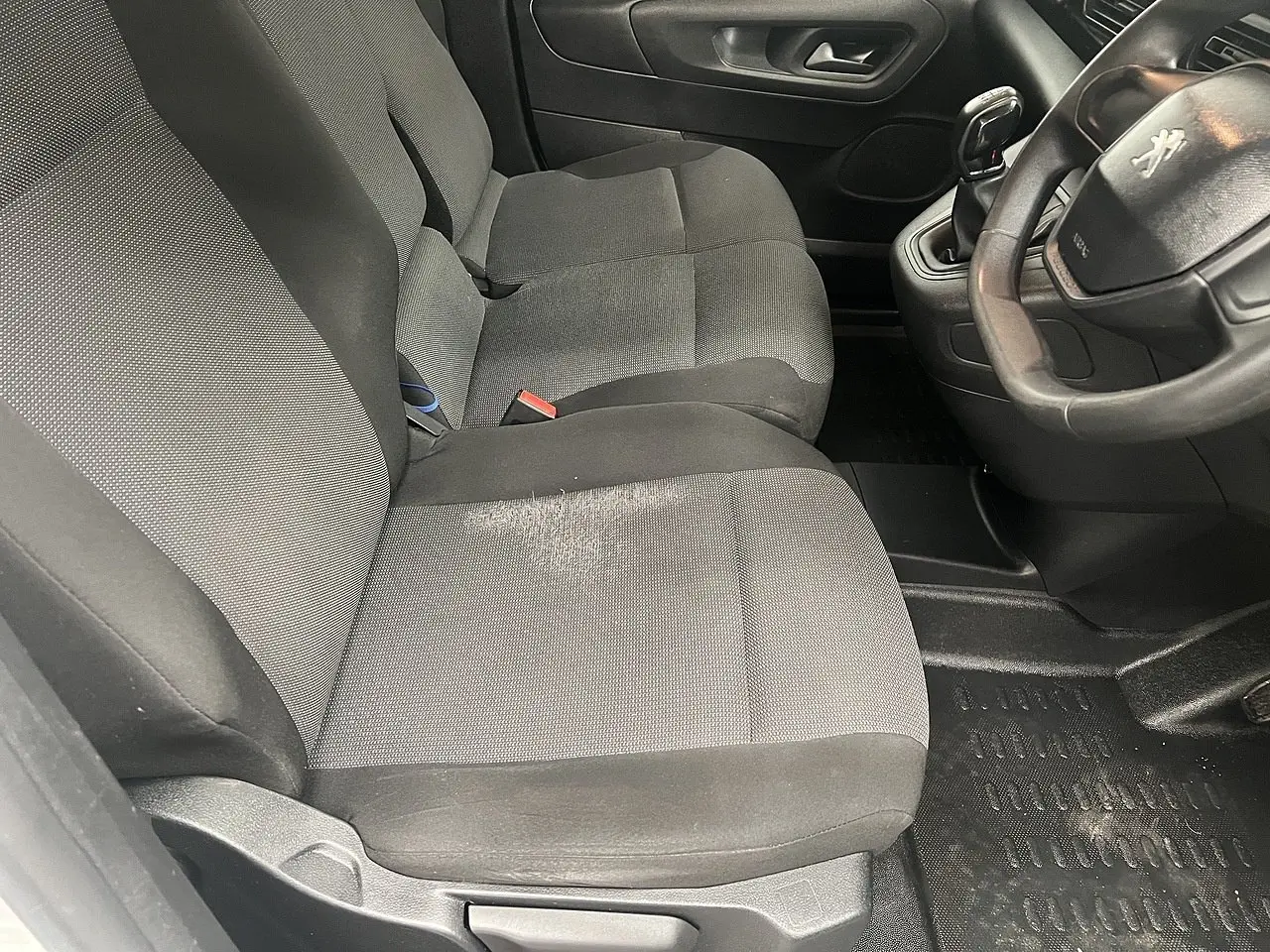 2021 Peugeot Partner, photo 6