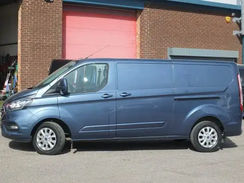 2023 Ford Transit Custom