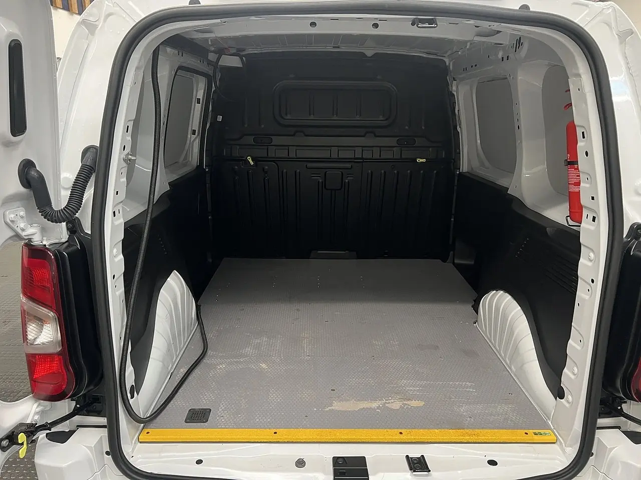 2023 Peugeot Partner, photo 3