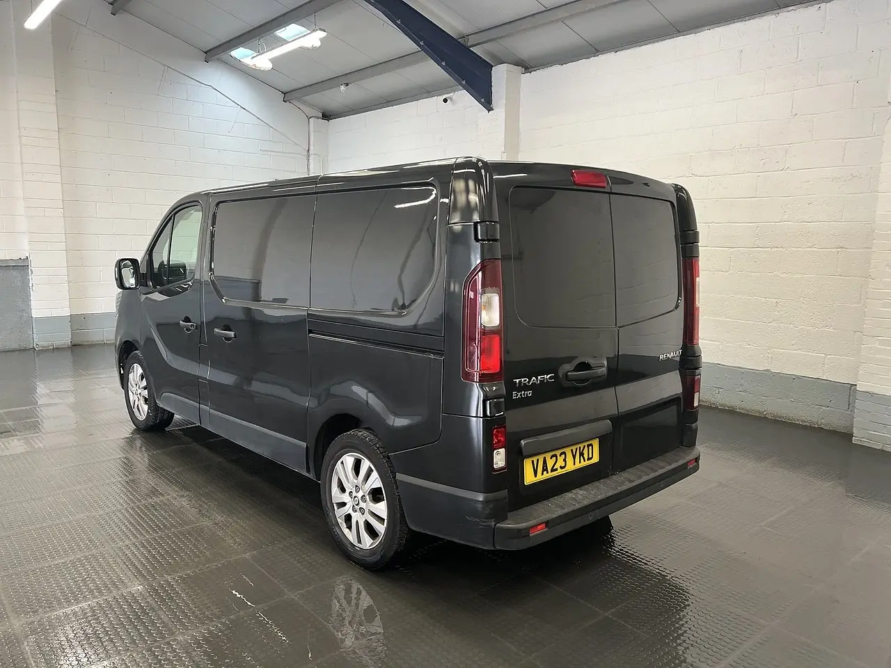 2023 Renault Trafic, photo 3