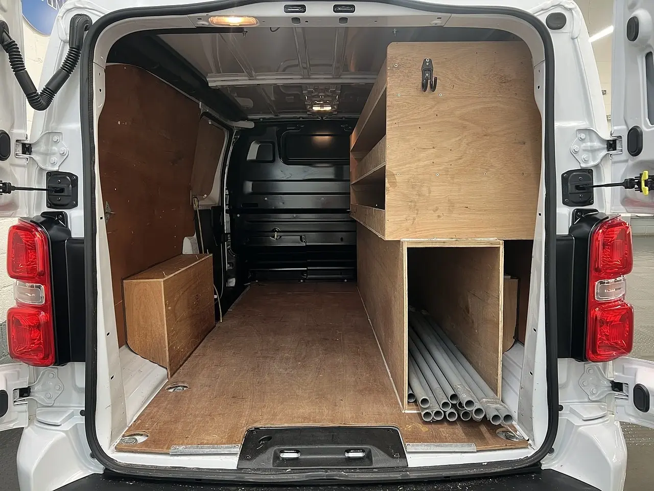 2023 Vauxhall Vivaro, photo 3