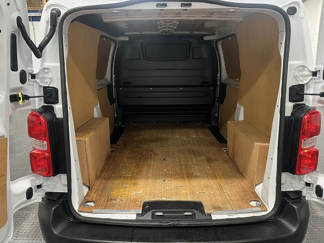 2023 Citroen Dispatch, photo 3