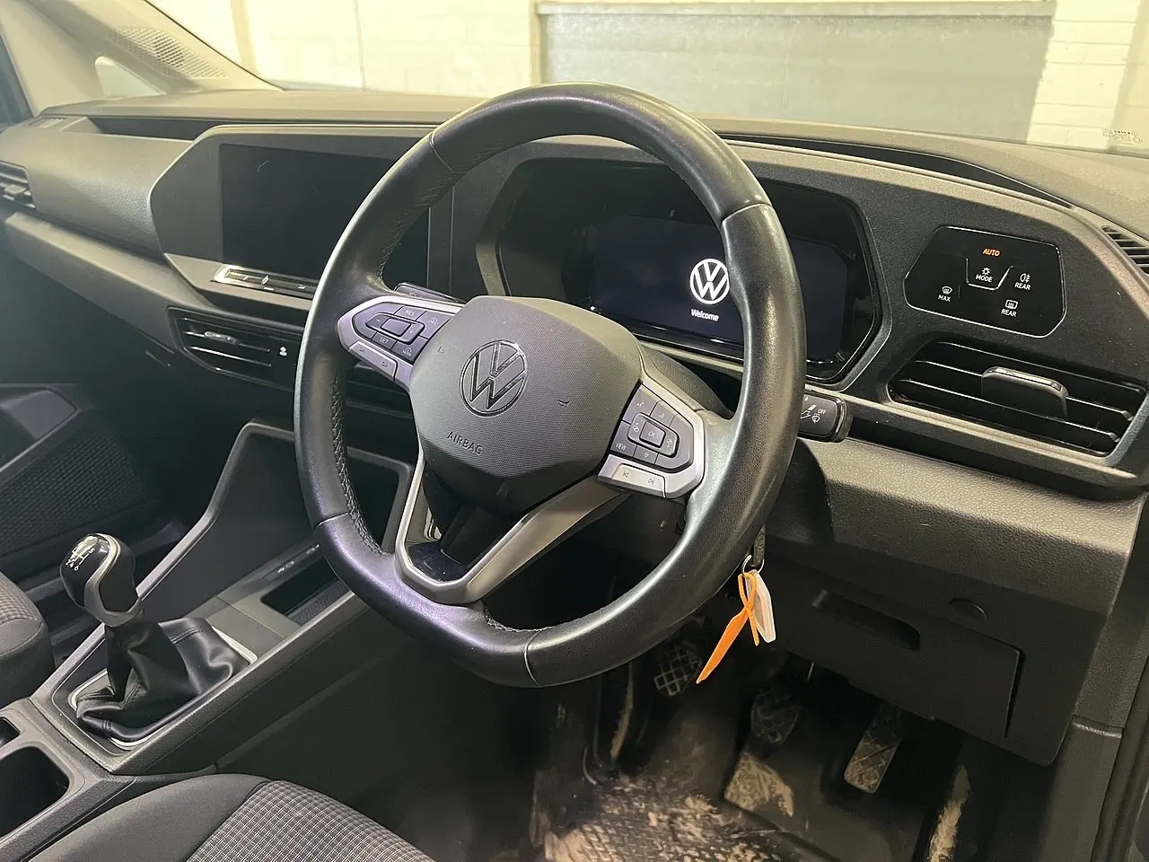 2025 Volkswagen Caddy Maxi, photo 6