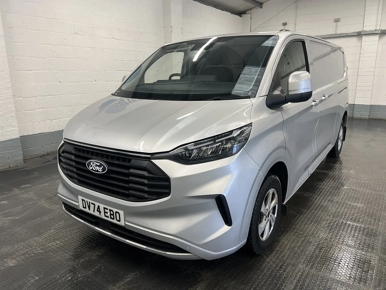 2024 Ford Transit Custom