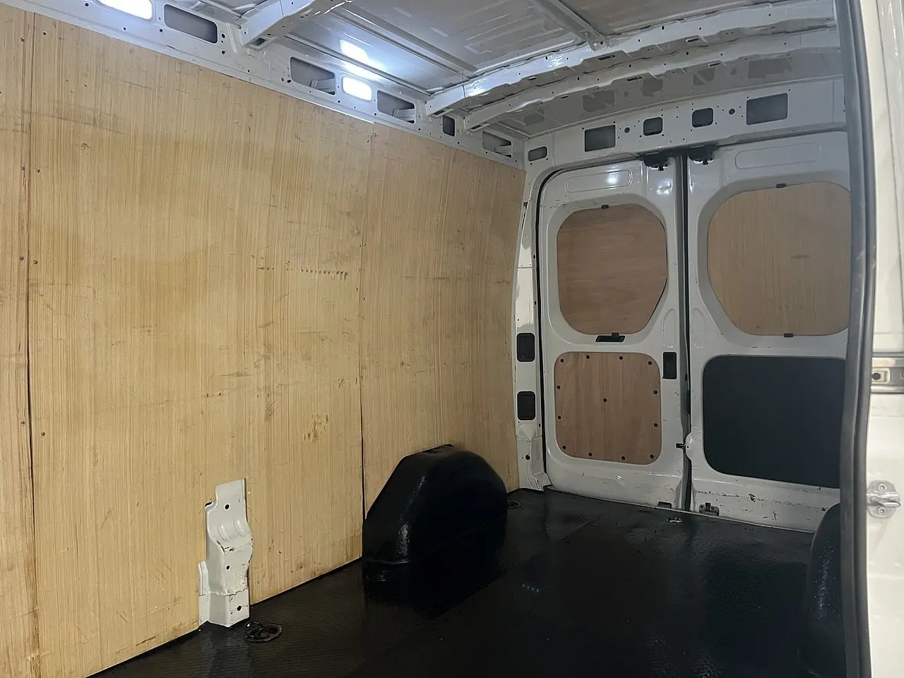2023 Maxus Deliver 9, photo 2