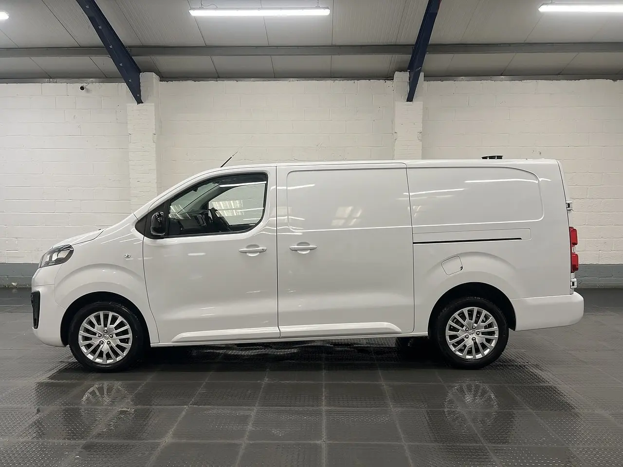 2024 Vauxhall Vivaro
