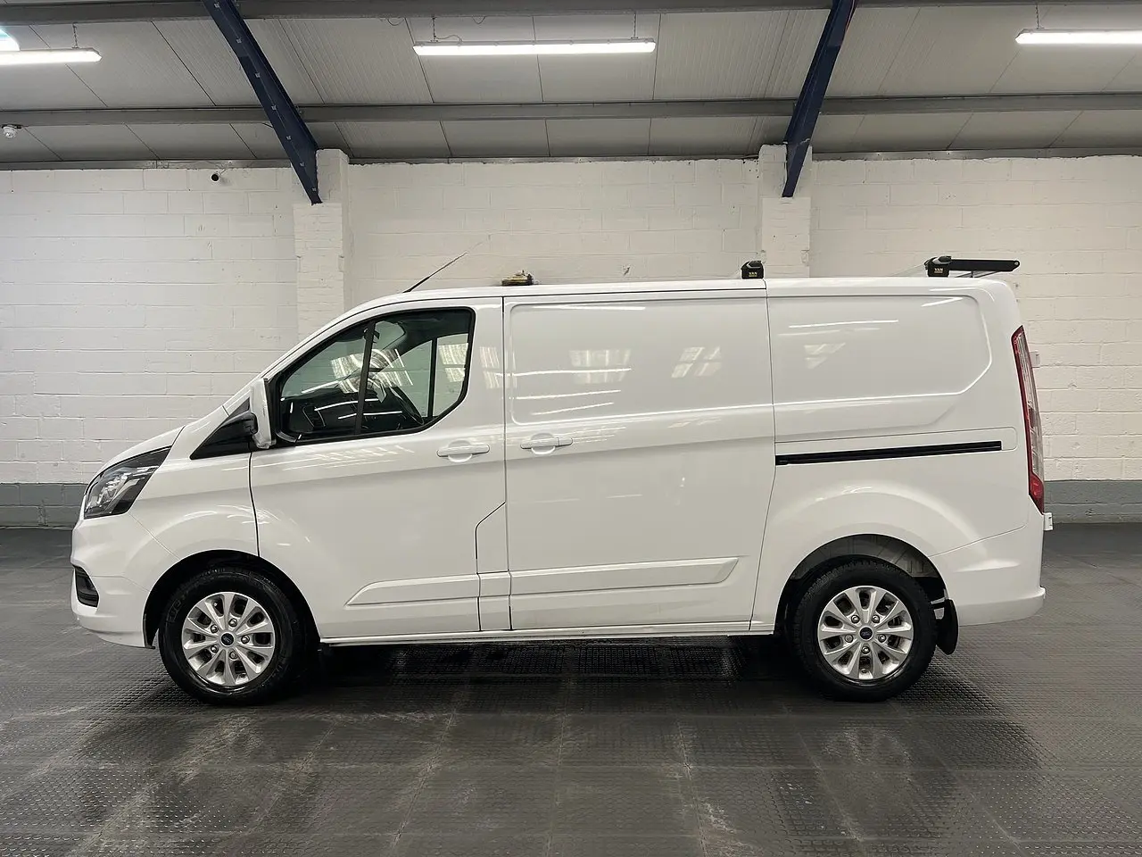 2023 Ford Transit Custom