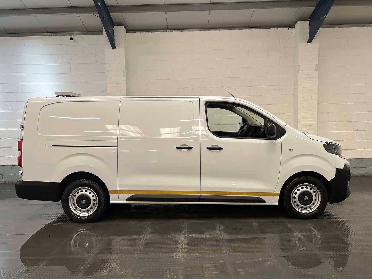 2024 Vauxhall Vivaro, photo 9