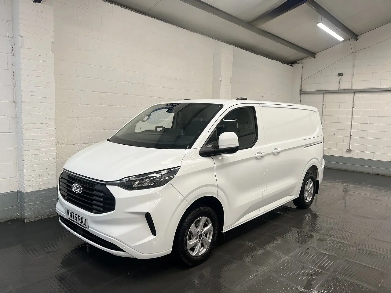 2025 Ford Transit Custom, photo 8