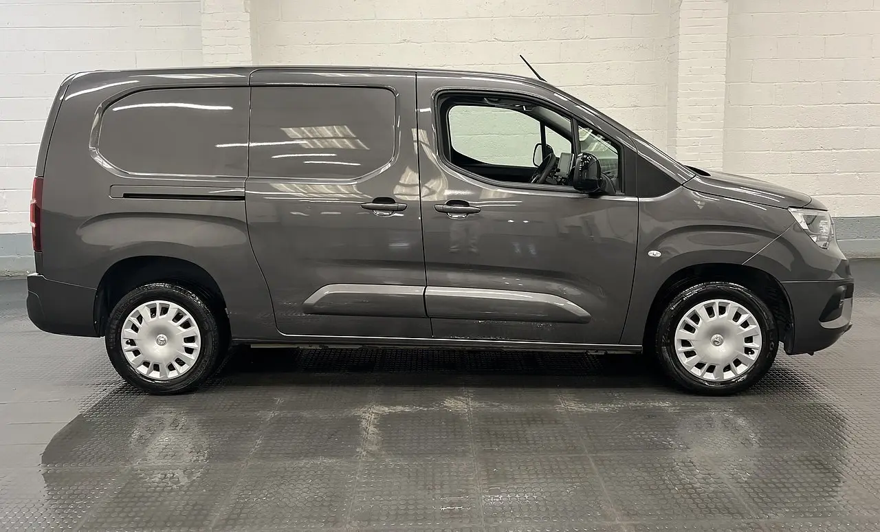 2023 Vauxhall Combo, photo 9