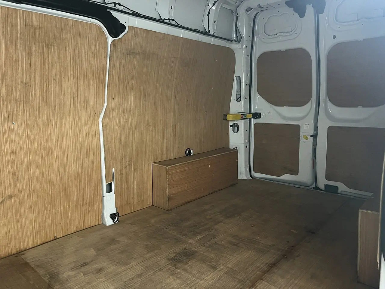 2022 Ford Transit Custom, photo 2