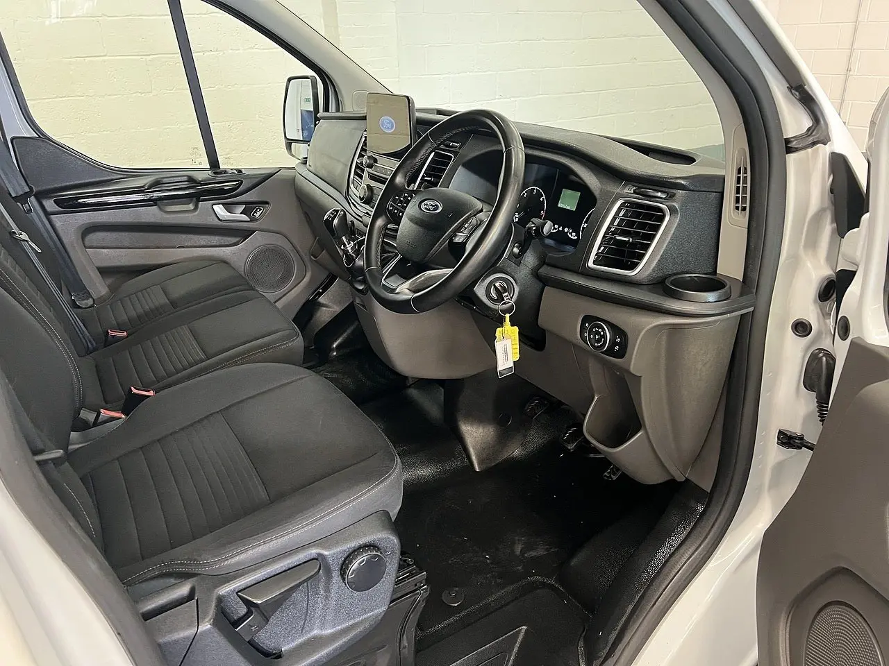 2023 Ford Transit Custom, photo 6