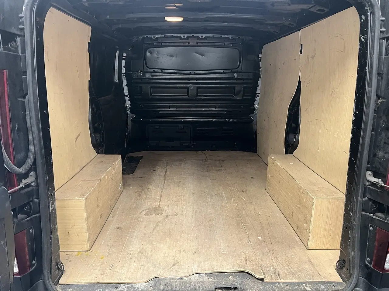 2023 Renault Trafic, photo 2