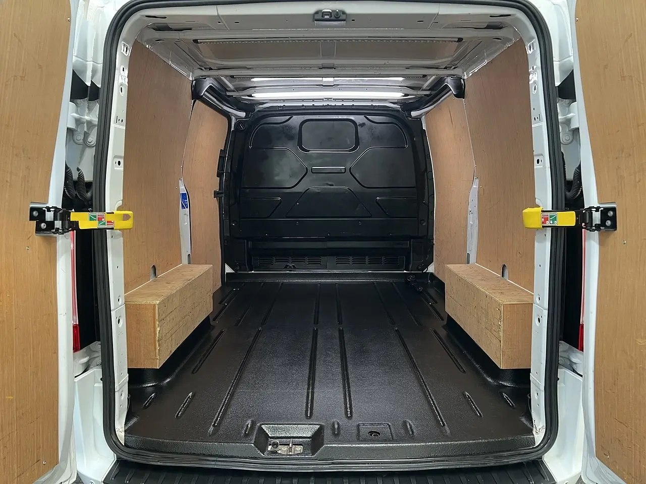 2023 Ford Transit Custom, photo 3