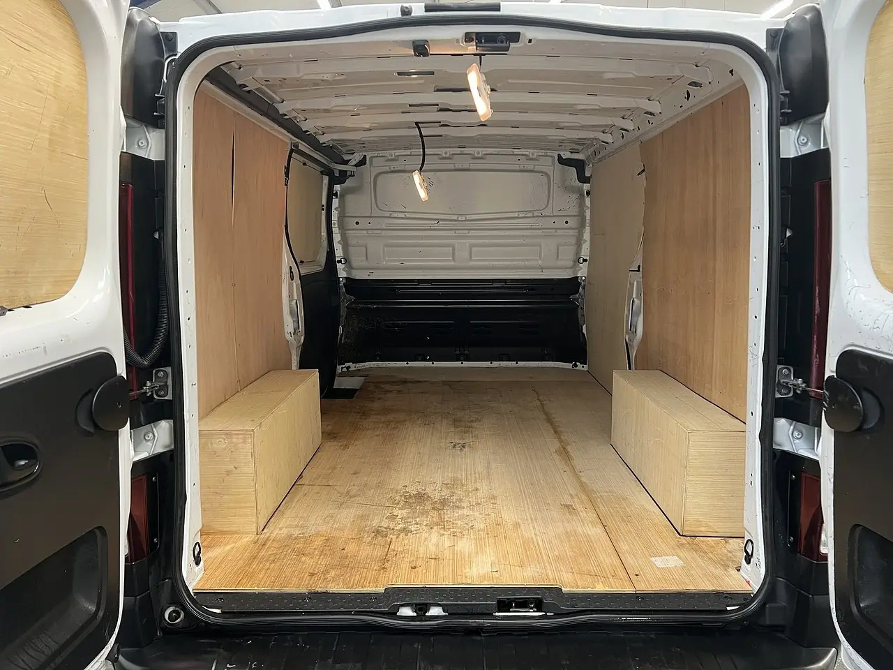 2023 Renault Trafic, photo 3